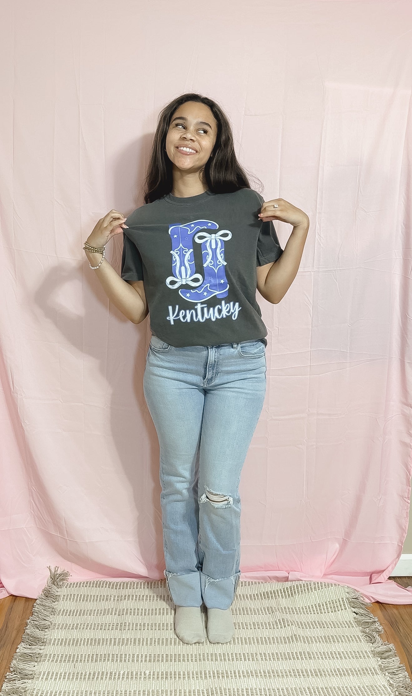 UK Boots and Bows Tee