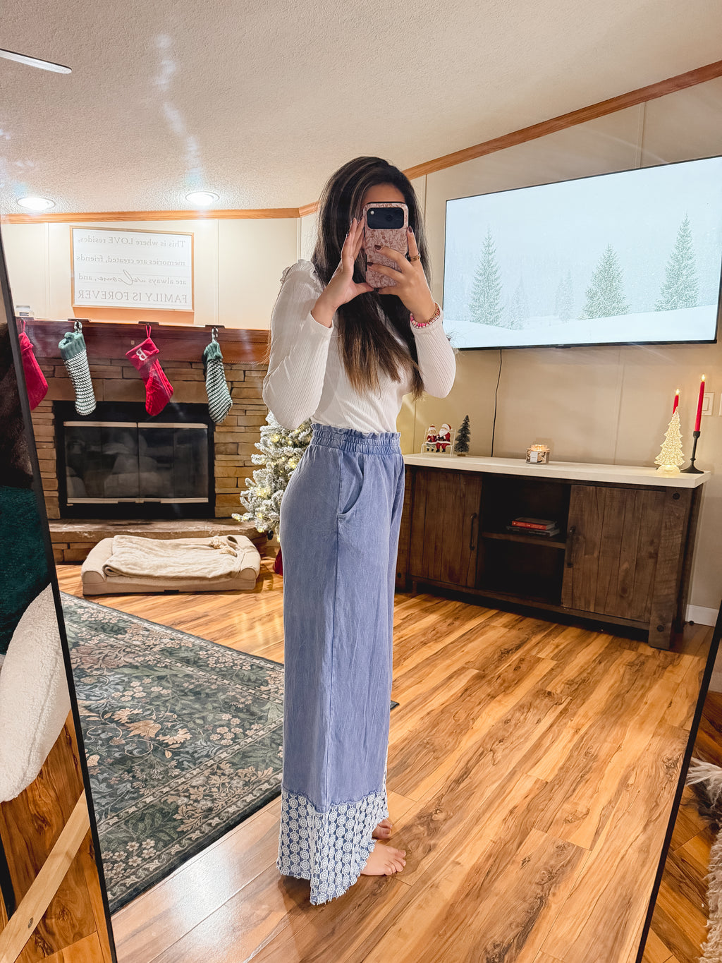 Mineral Washed Flower Daisy Trim Long Pants